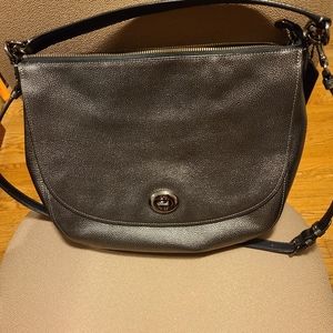 Coach Pebble Turnlock Hobo - Gunmetal